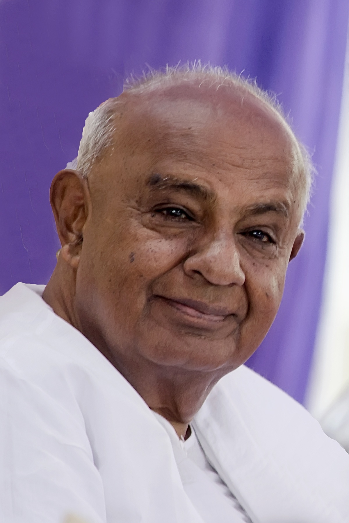 德伟·高达（Deve Gowda）曾担任第11届（1996-1997）印度总理