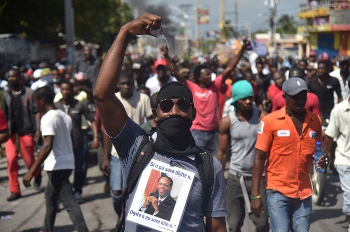 2019年10月和11月，海地爆发反政府游行 海地媒体图