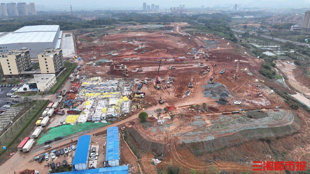 长沙市已启动方舱医院建设，可增加2450张床位